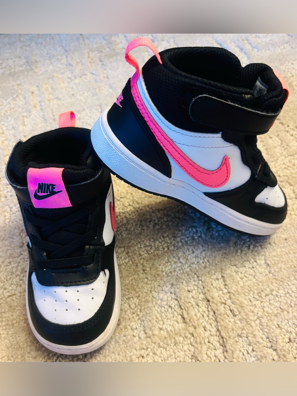 Nike Kids' Mid-Top Sneakers in Black, White & Pink